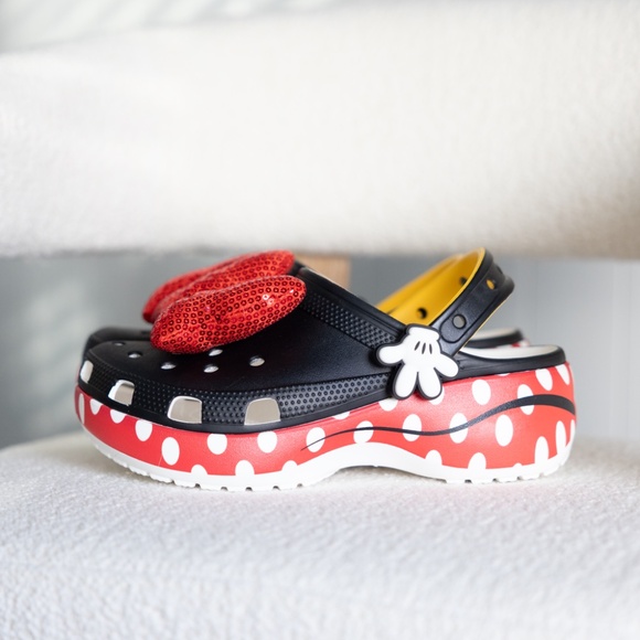 BRAND NEW NEVER WORN Disney Minnie Mouse Platform Crocs SIZE US WOMENS 7 - Picture 3 of 8